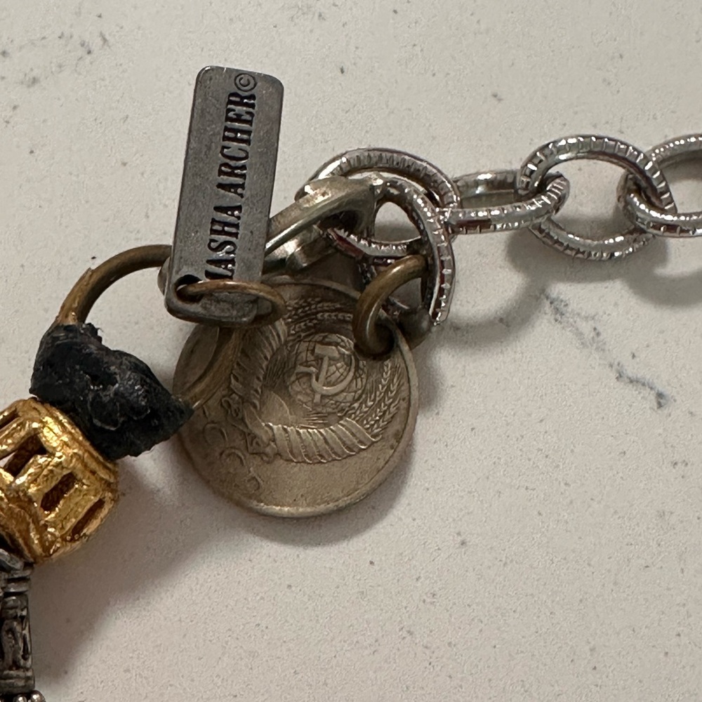 Masha Archer vintage necklace absolutely gorgeous. Rare to find. - Picture 9 of 14